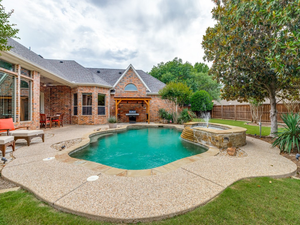 7406 Waterfall Drive Mckinney TX 75072