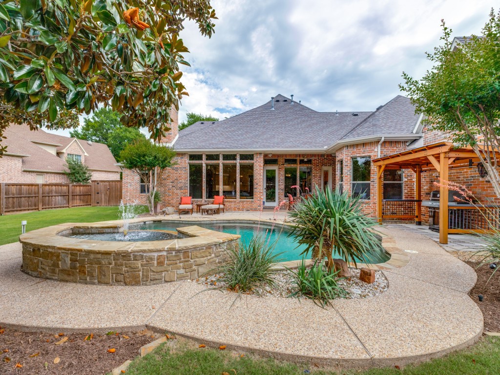 7406 Waterfall Drive Mckinney TX 75072