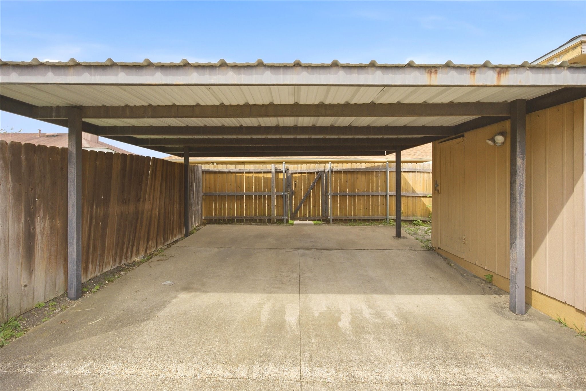 217 Cole Street Garland TX 75040