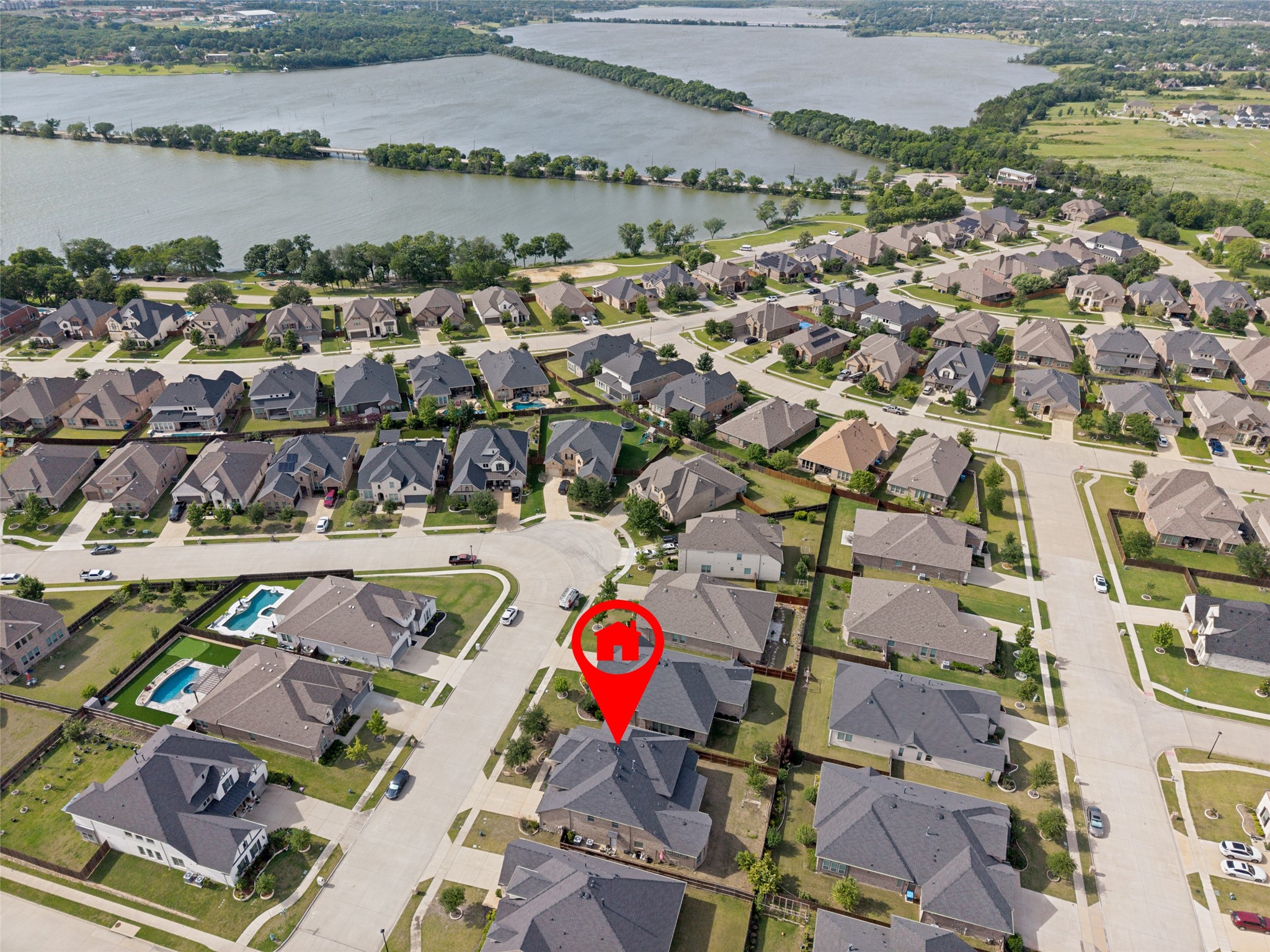 2802 Merlot Circle Rowlett TX 75088