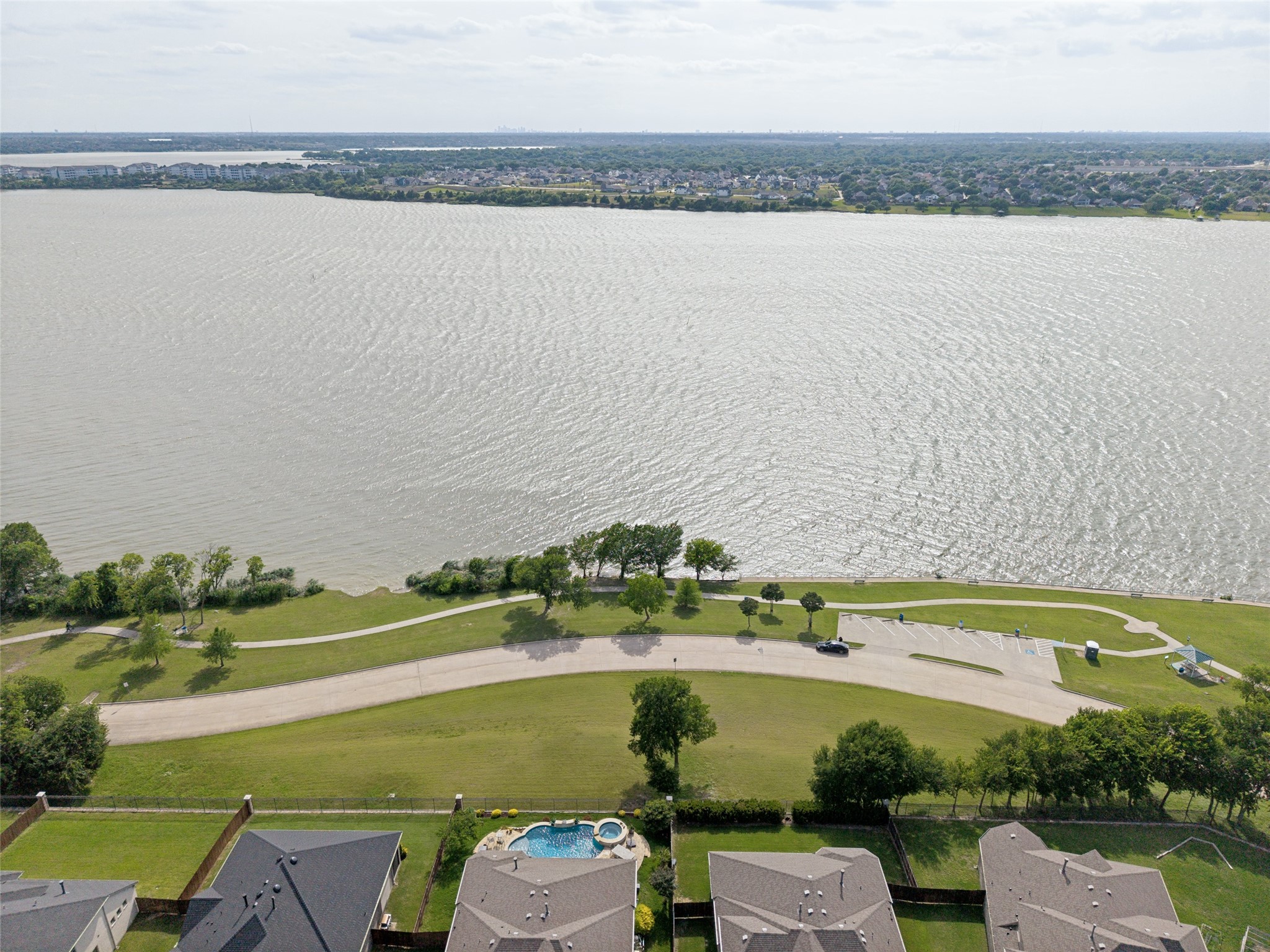 2802 Merlot Circle Rowlett TX 75088