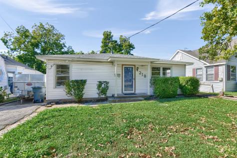 218 N Mckown Avenue Sherman TX 75092
