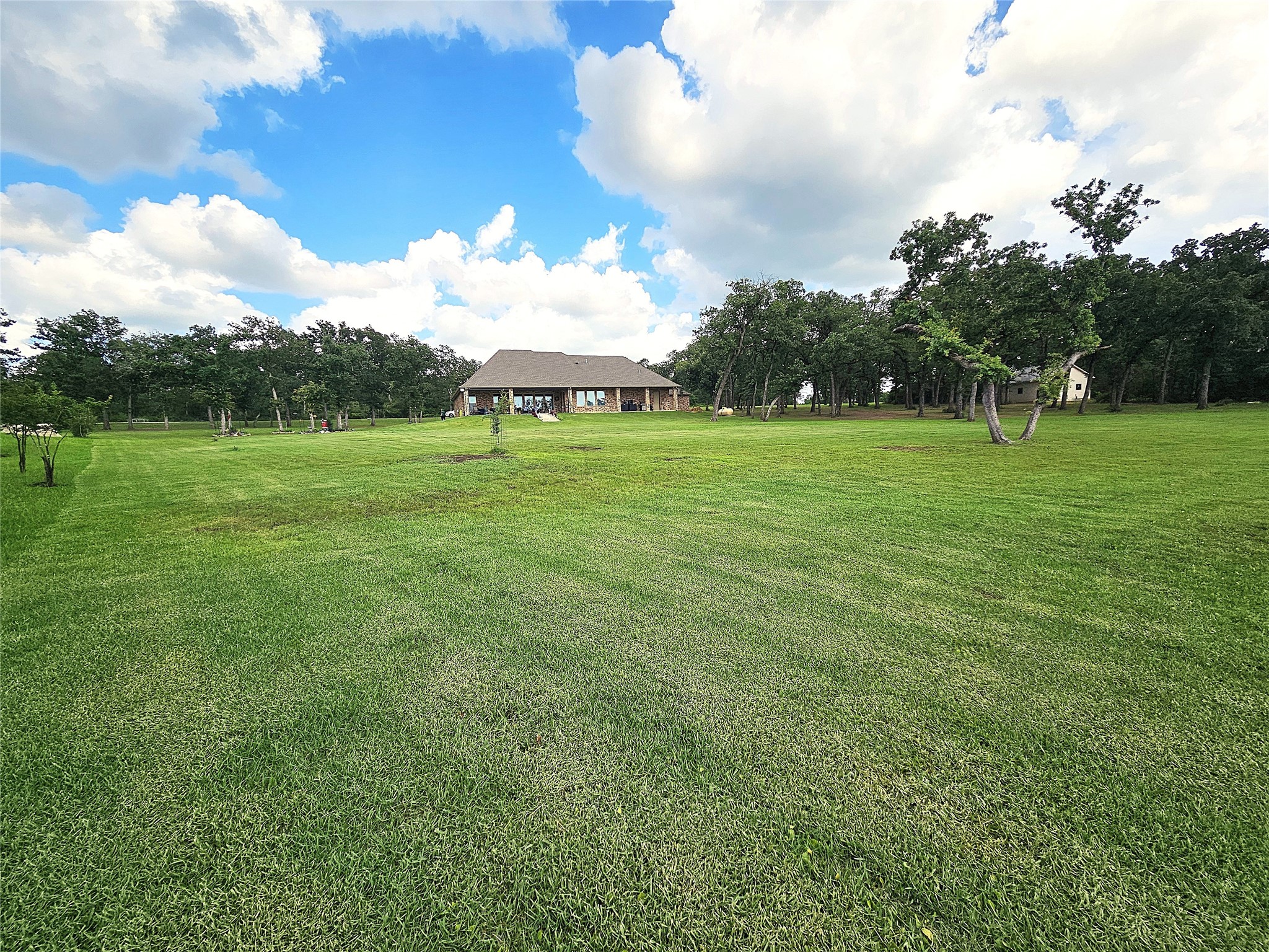 450 County Road 3674 Marquez TX 77865