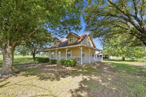368 County Road 3625 Clifton TX 76634