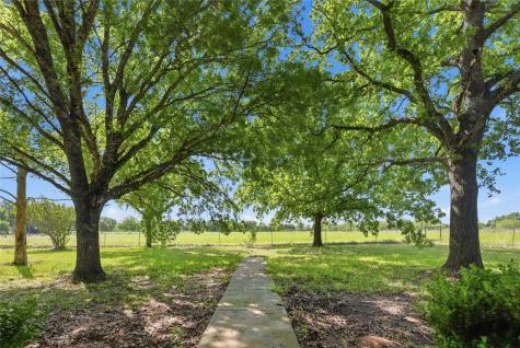 368 County Road 3625 Clifton TX 76634