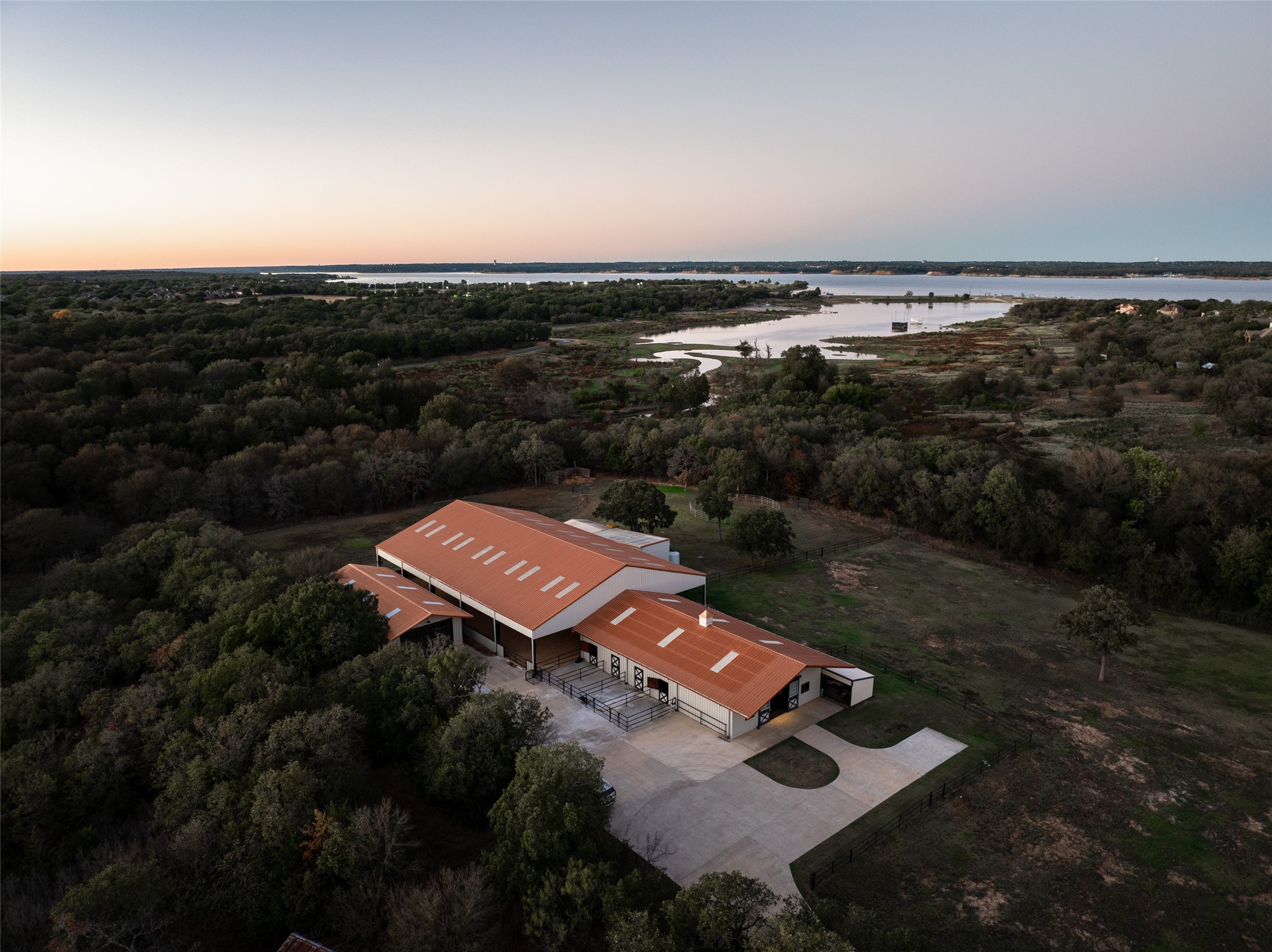 2900 W Kimball Avenue Grapevine TX 76051
