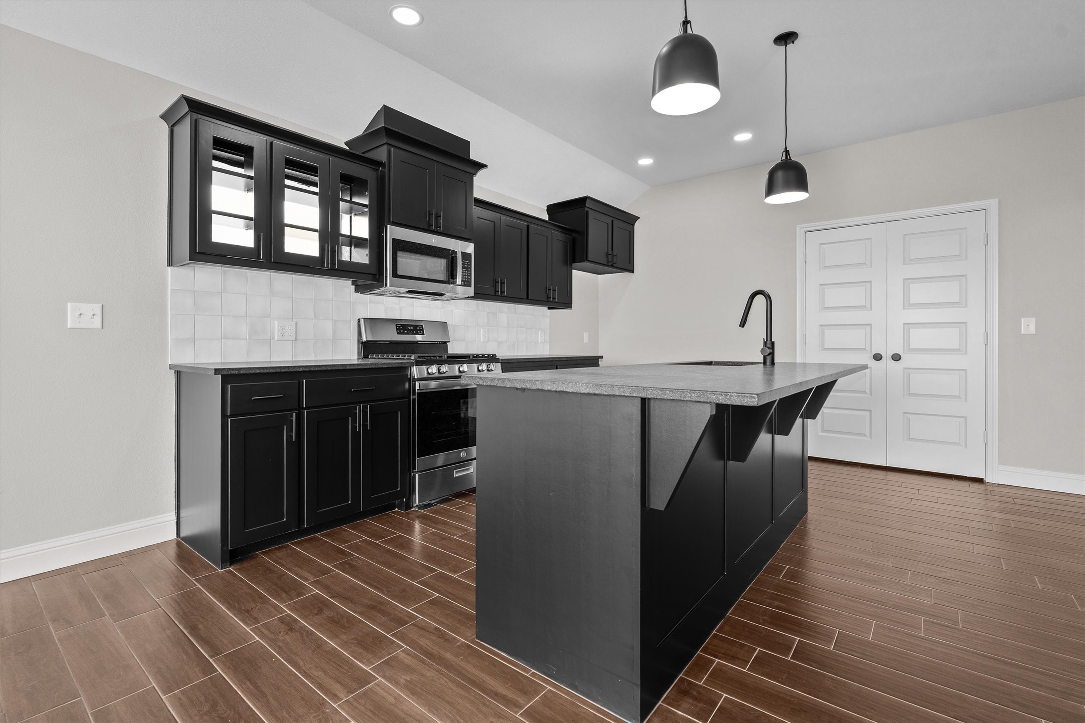 16517 Crossing Circle Lindale TX 75771