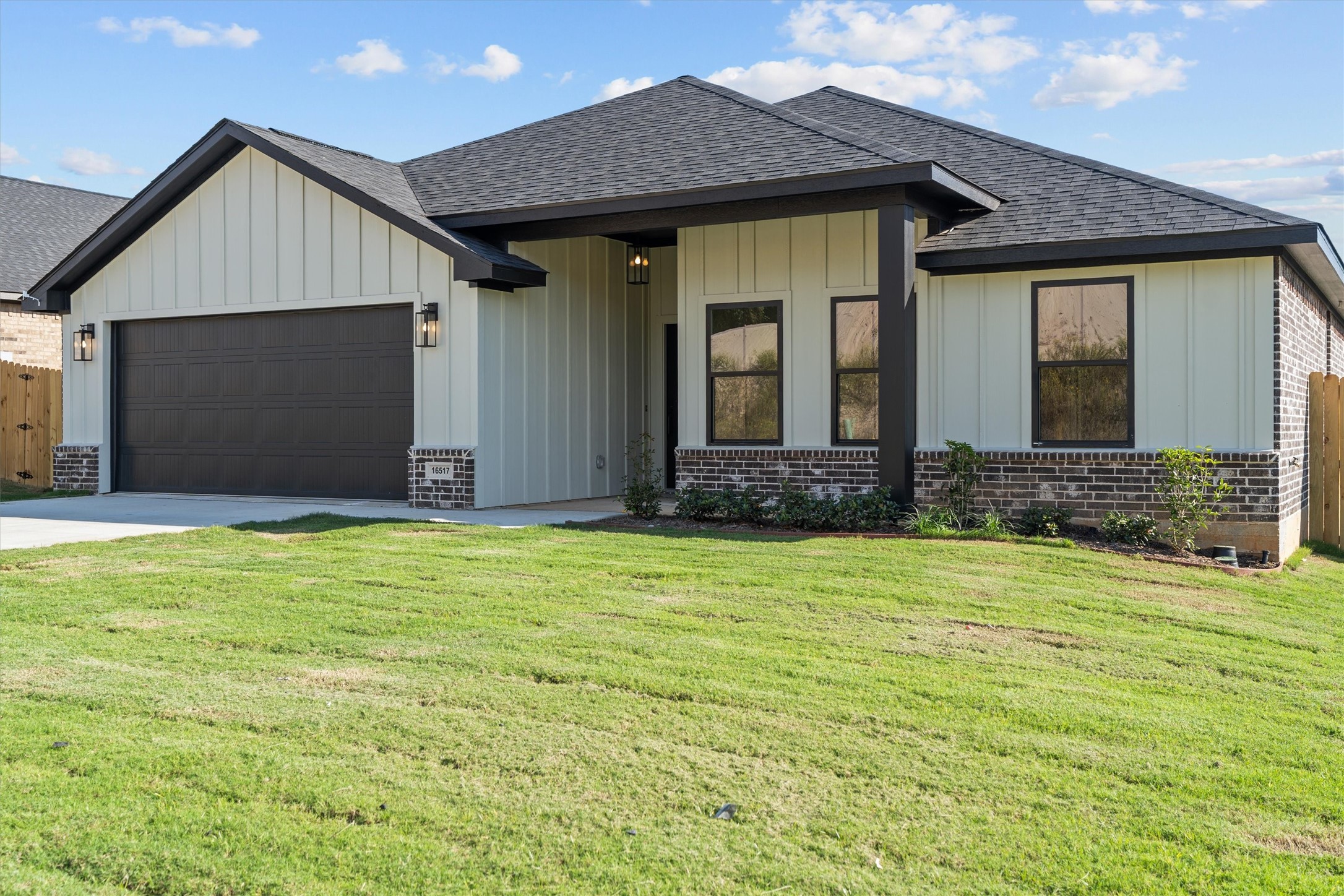 16517 Crossing Circle Lindale TX 75771