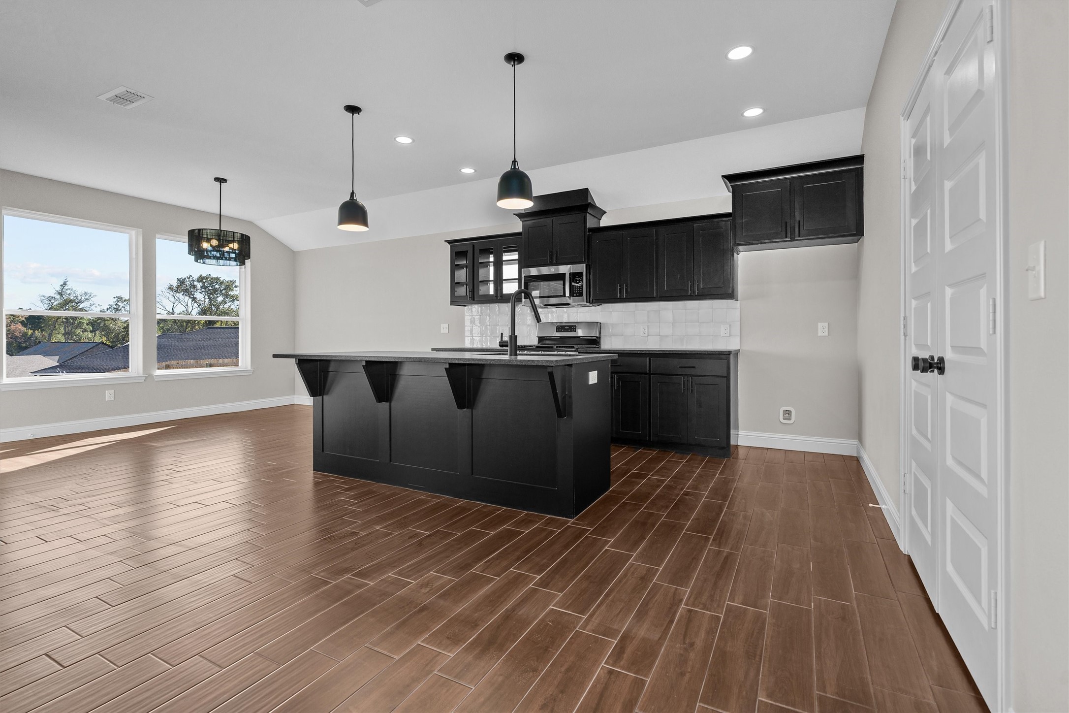 16517 Crossing Circle Lindale TX 75771