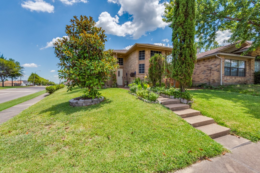 400 Seminary Ridge Mesquite TX 75149