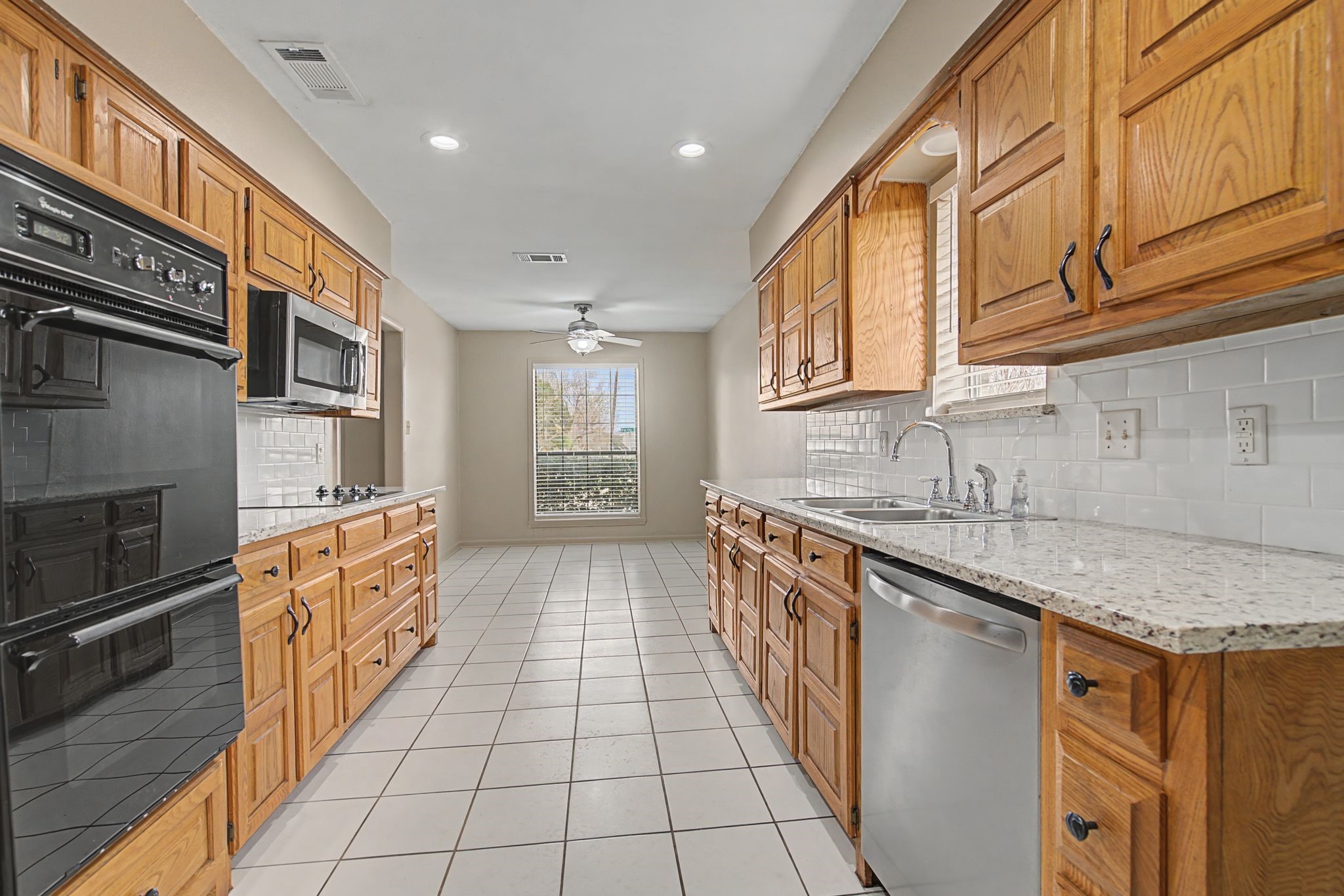 1903 Big Sky Drive Lewisville TX 75077