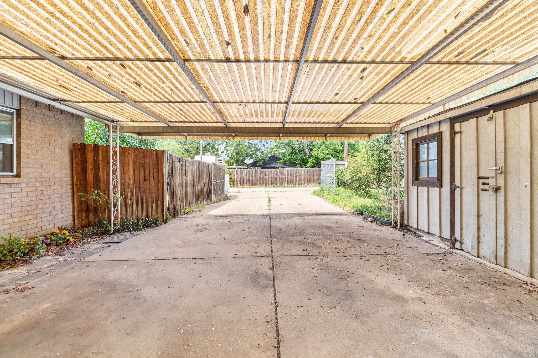3705 Flamingo Lane Irving TX 75062