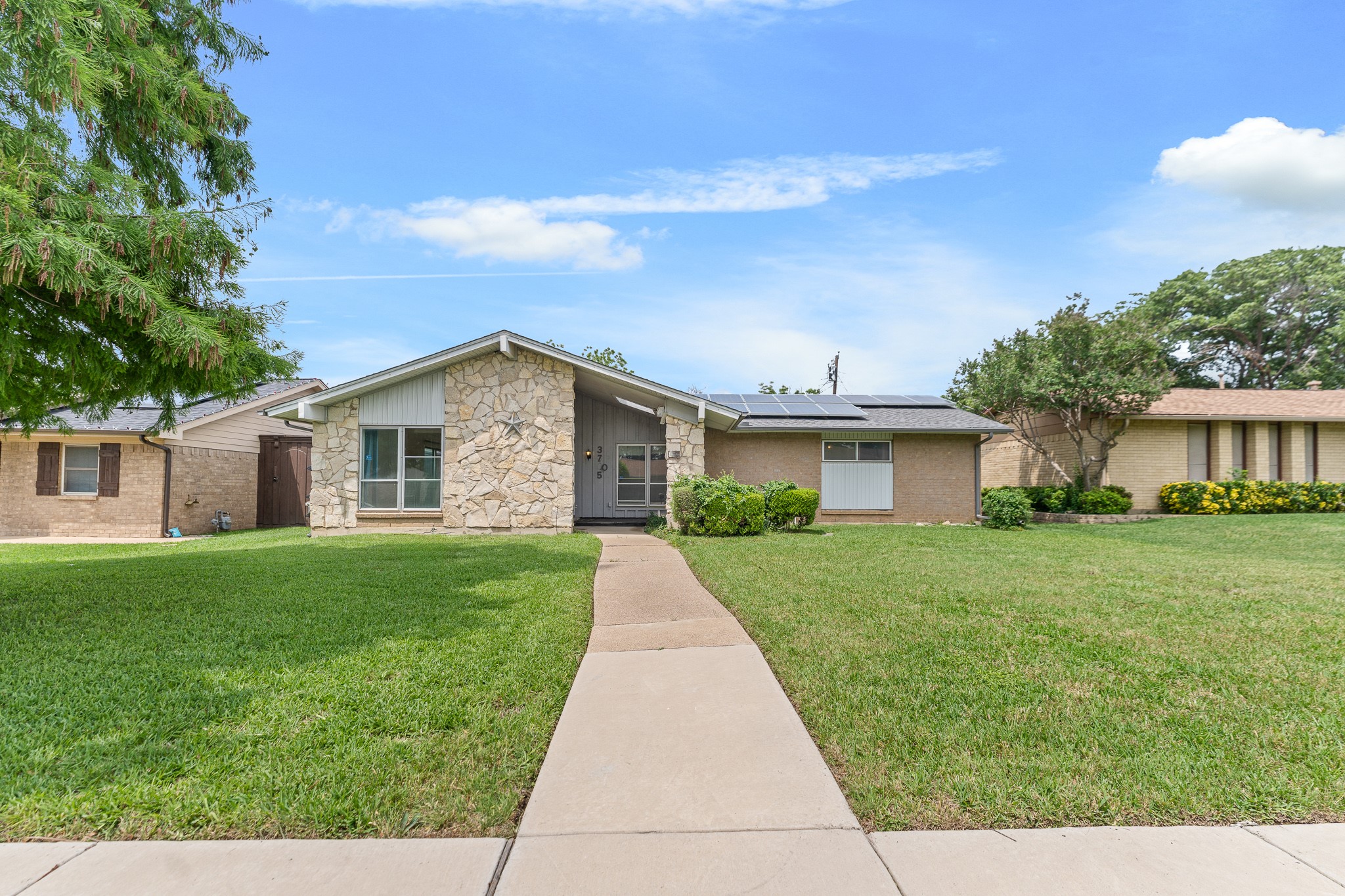 3705 Flamingo Lane Irving TX 75062