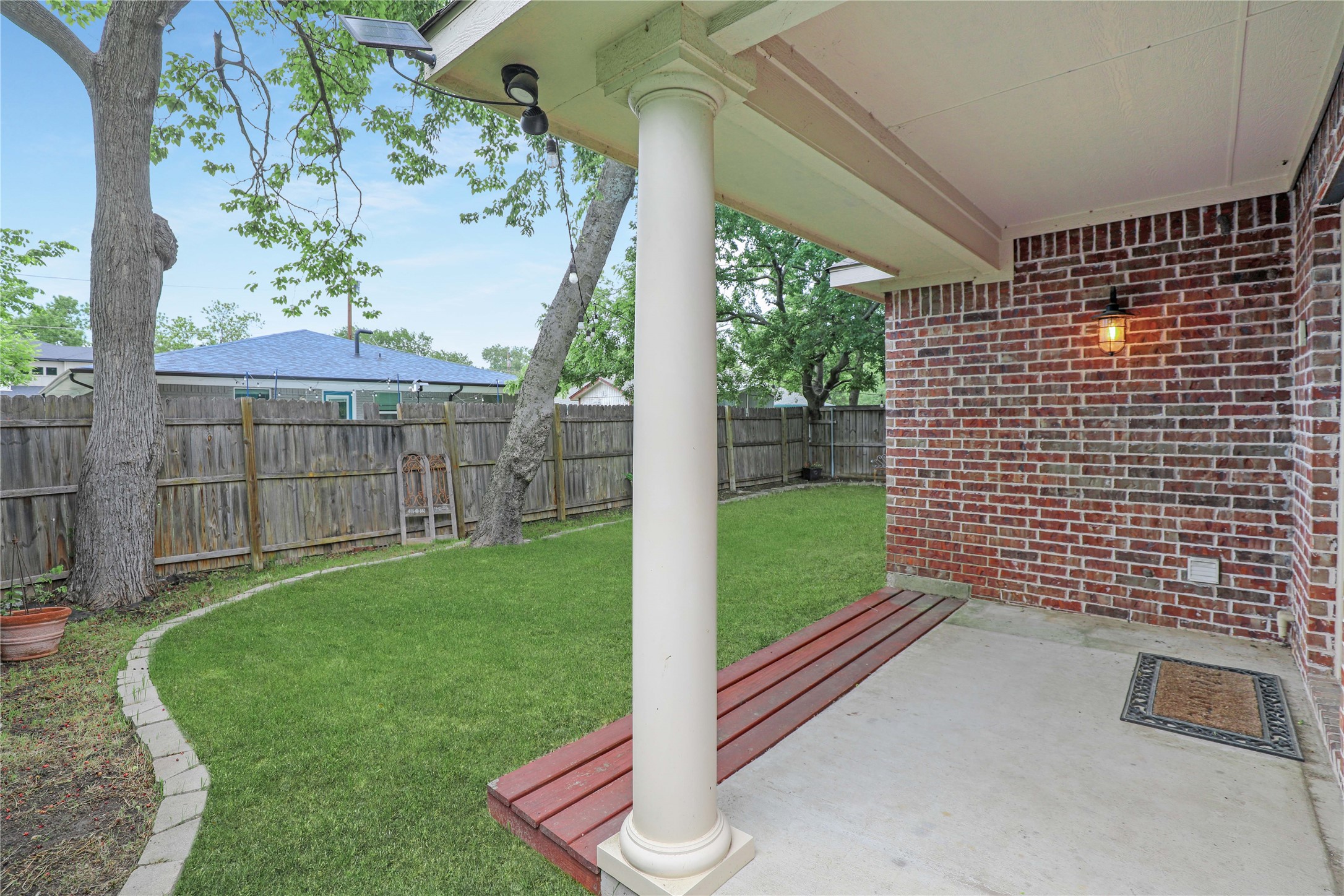 1006 Hall Street Mckinney TX 75069