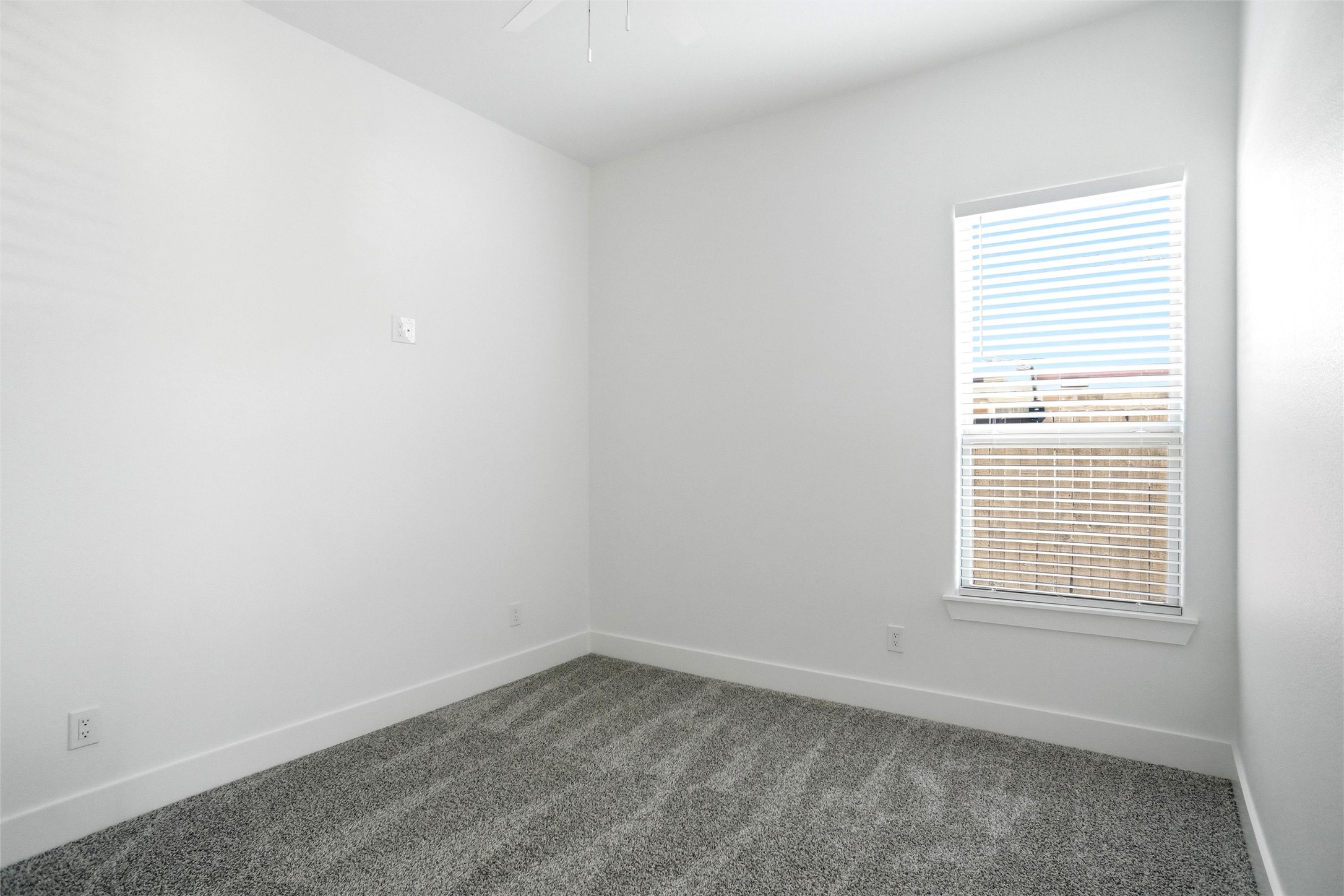 504 Paradise Street Fort Worth TX 76111