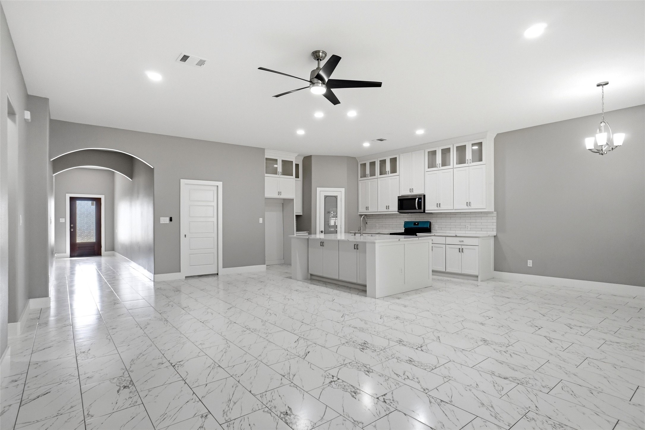 504 Paradise Street Fort Worth TX 76111