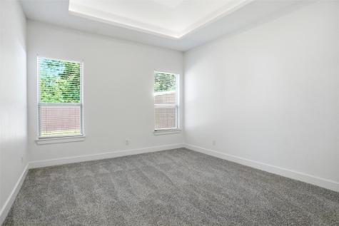 504 Paradise Street Fort Worth TX 76111