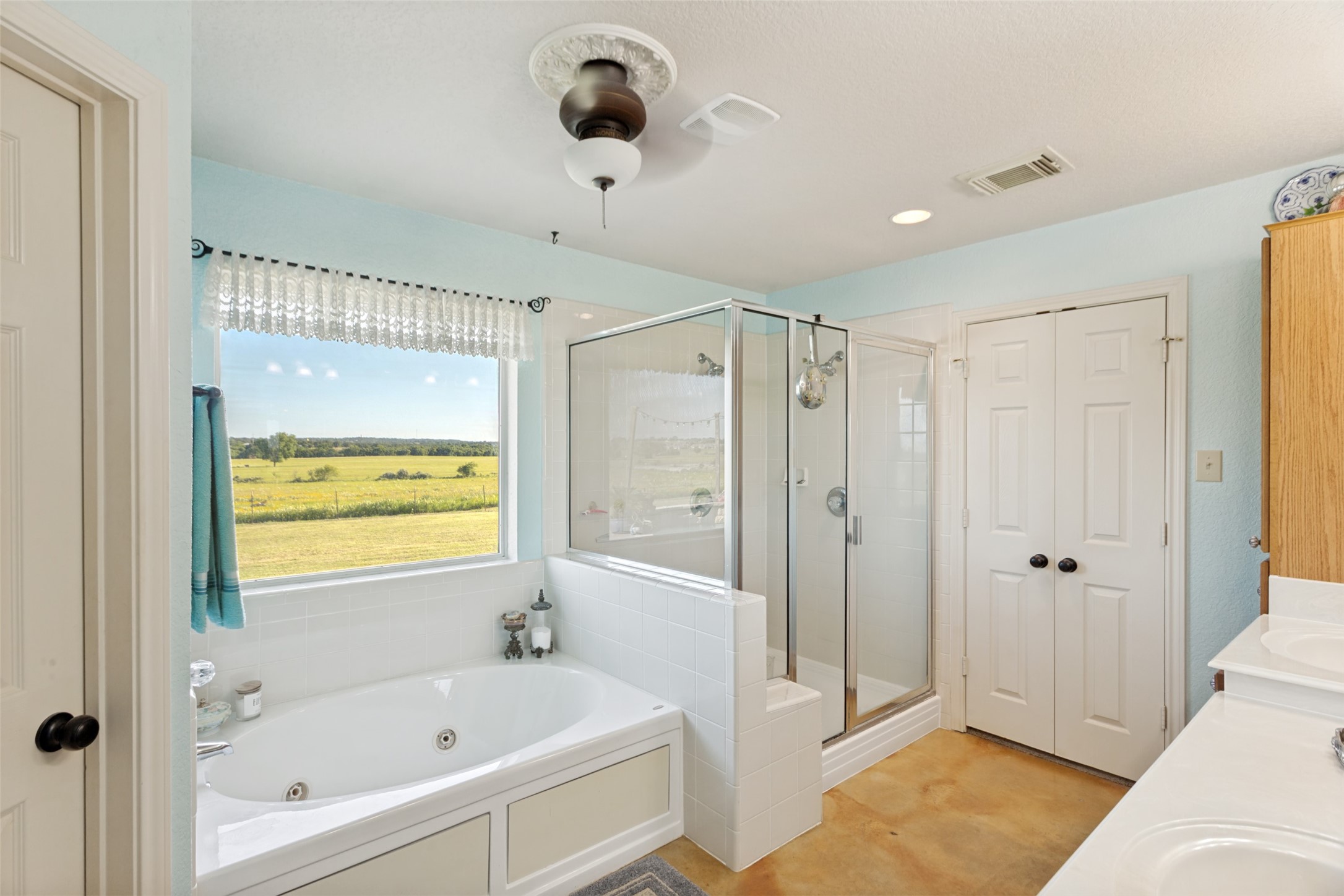 108 Gladdis Lane Springtown TX 76082