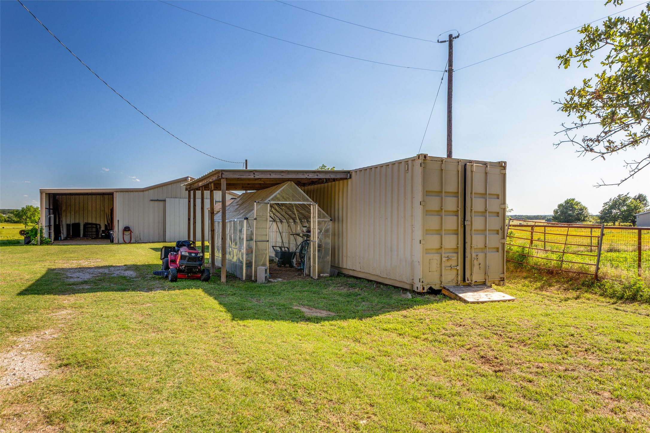 108 Gladdis Lane Springtown TX 76082
