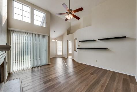 3138 Royal Gable Drive Dallas TX 75229