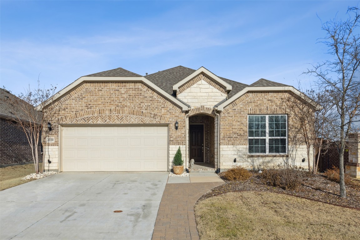 2729 Strand Lane Mckinney TX 75071