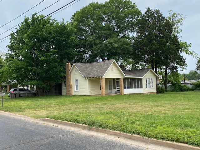 302 W College Street Athens TX 75751