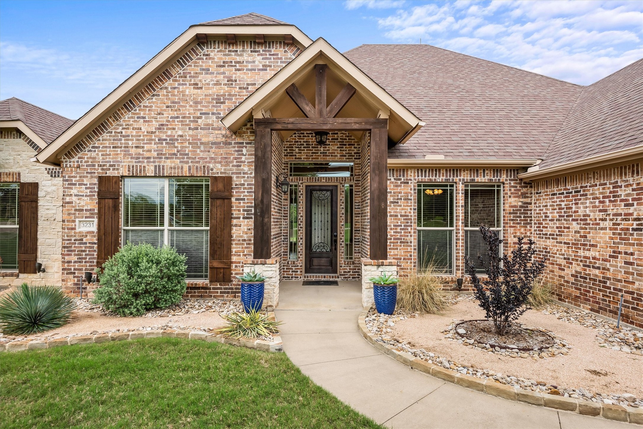 3231 Baylor Boulevard Midlothian TX 76065