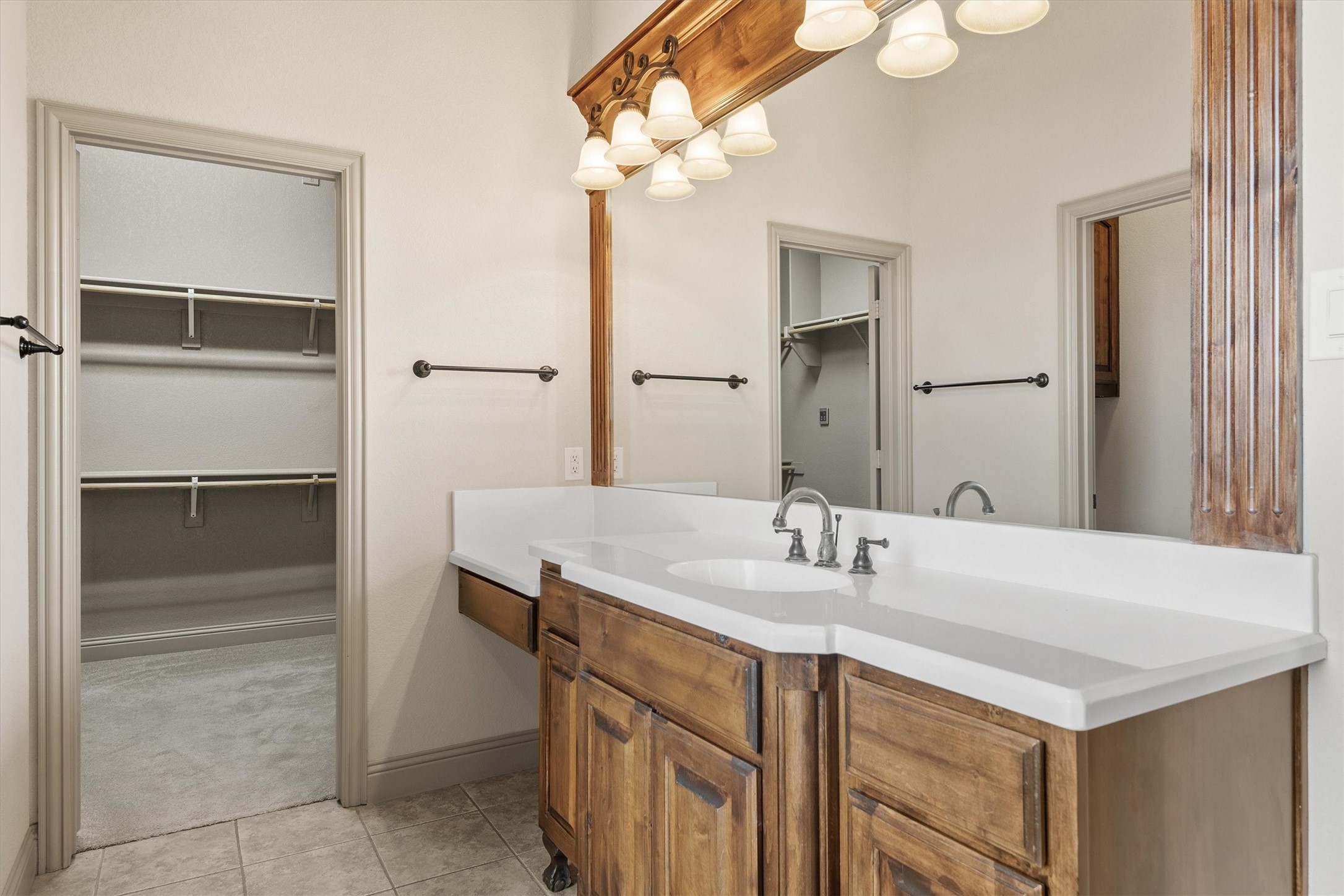 3231 Baylor Boulevard Midlothian TX 76065