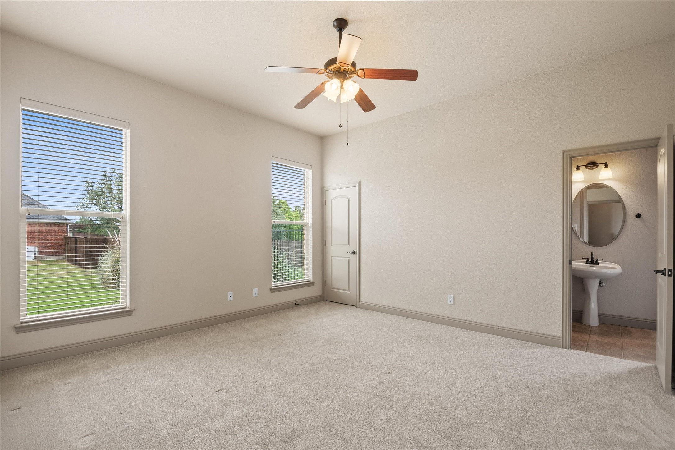 3231 Baylor Boulevard Midlothian TX 76065