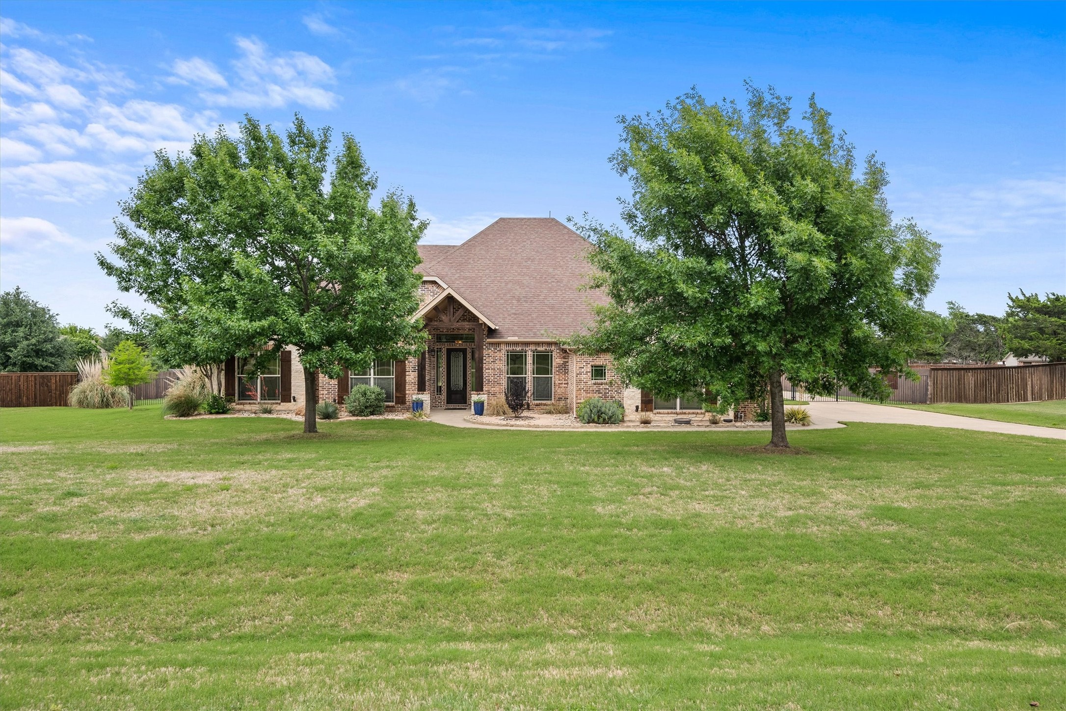 3231 Baylor Boulevard Midlothian TX 76065