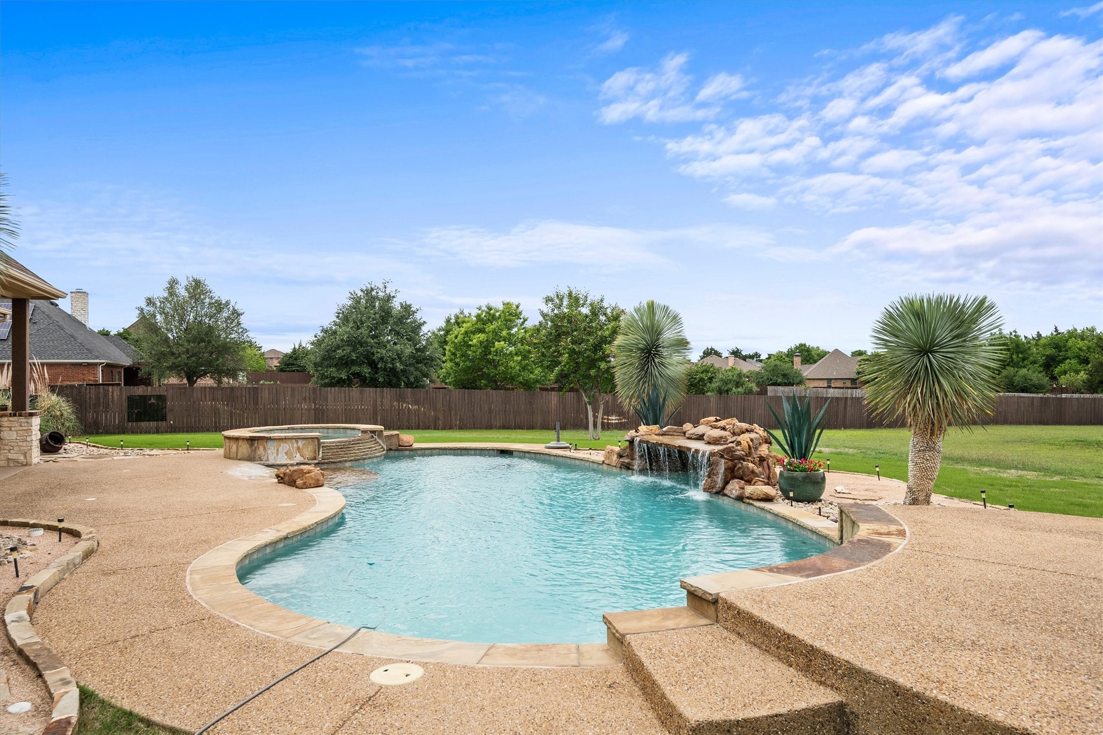 3231 Baylor Boulevard Midlothian TX 76065