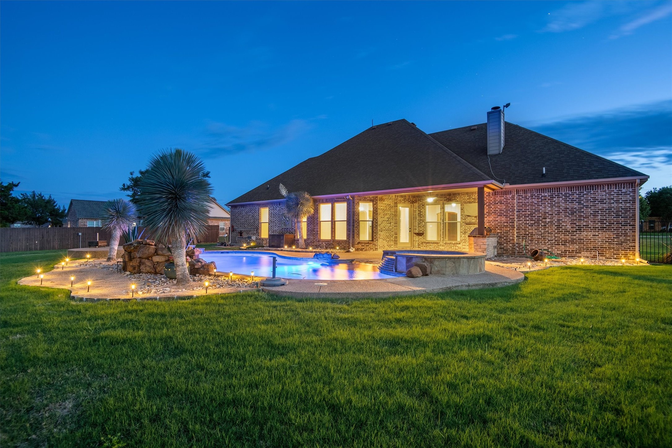 3231 Baylor Boulevard Midlothian TX 76065