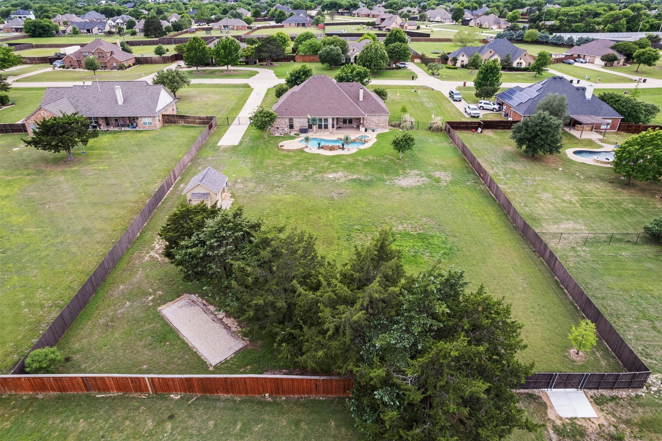 3231 Baylor Boulevard Midlothian TX 76065