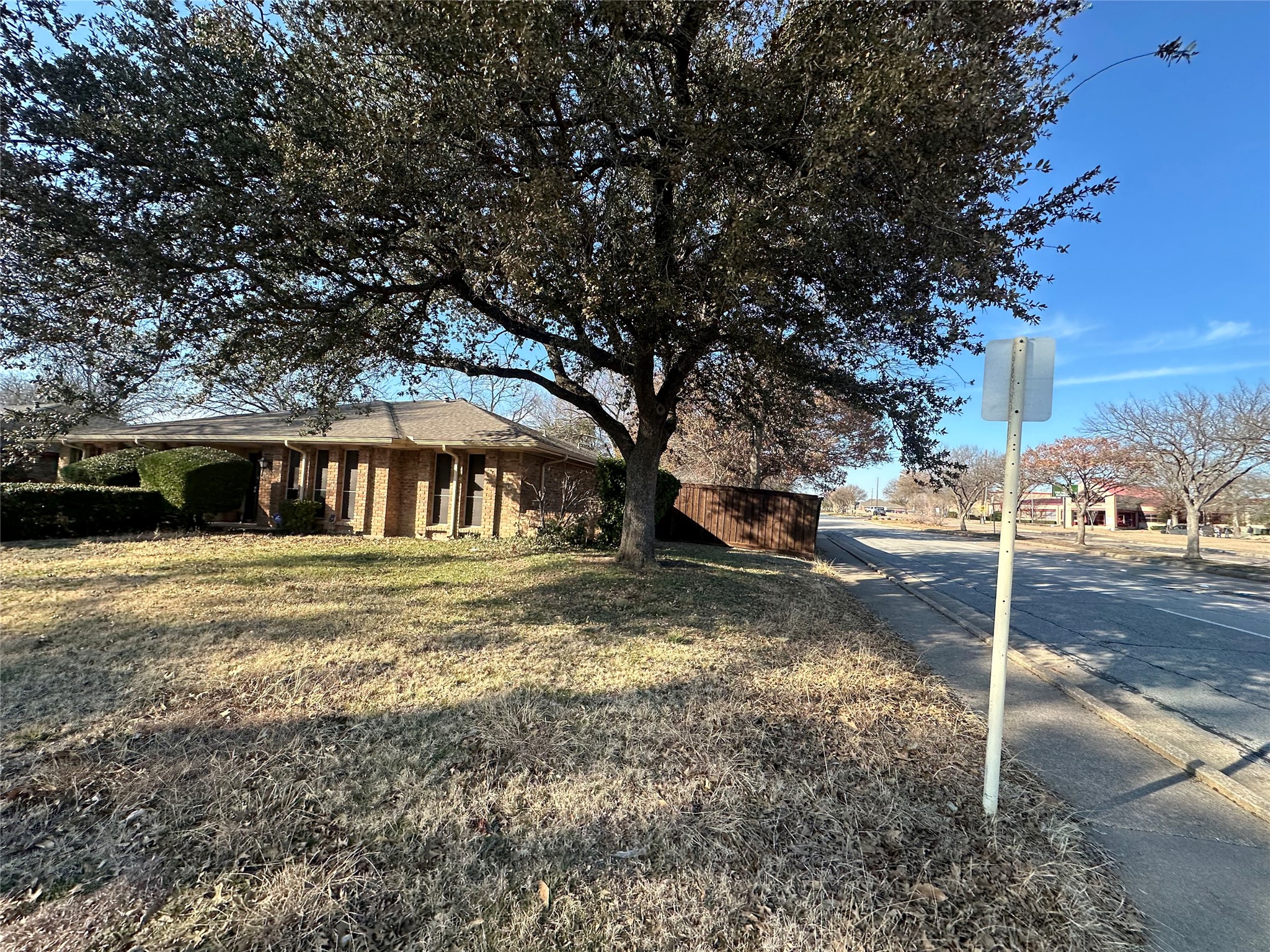 1053 Cloverdale Lane Desoto TX 75115
