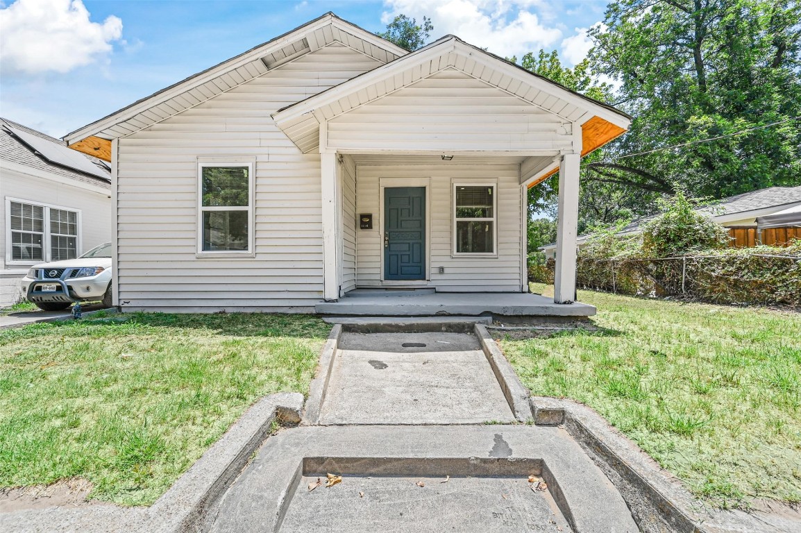 2246 Dathe Street Dallas TX 75215