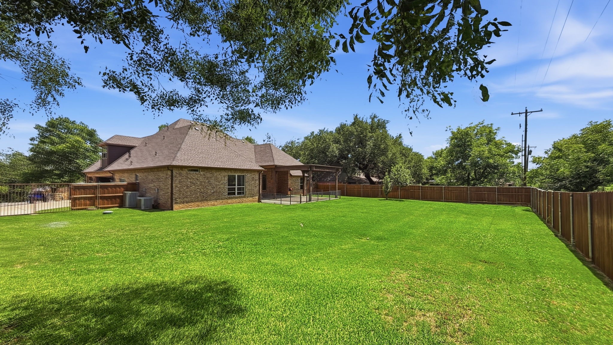 9709 Bellechase Road Granbury TX 76049