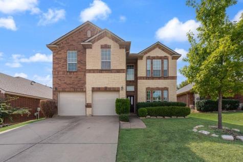 851 Grant Street Burleson TX 76028
