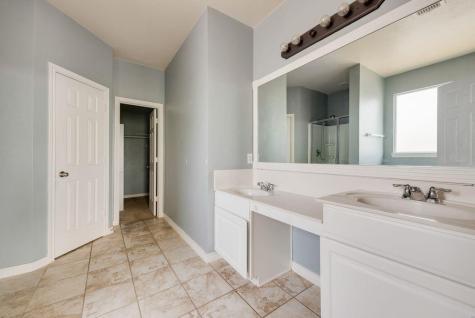 851 Grant Street Burleson TX 76028