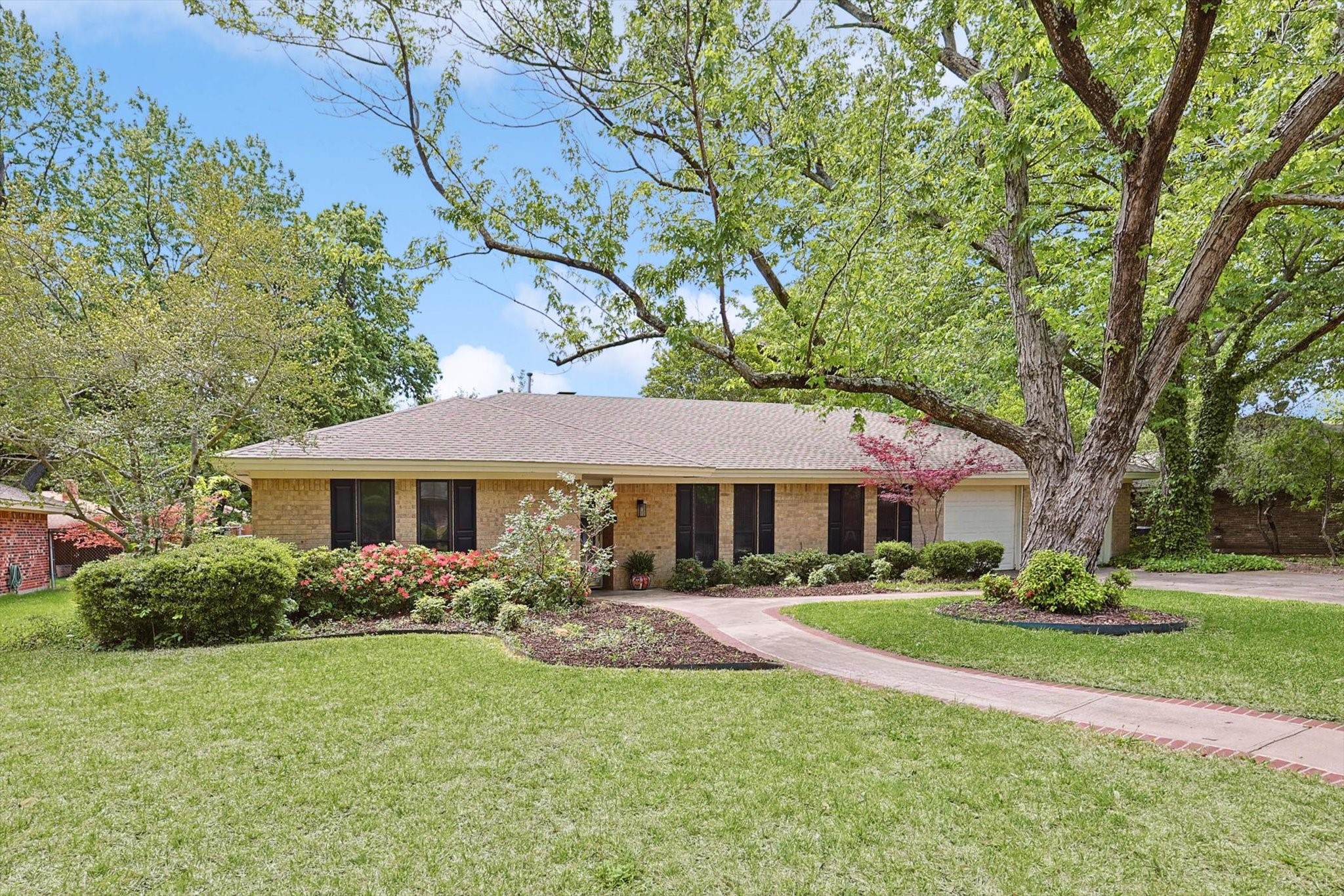 1612 Victoria Drive Denton TX 76209