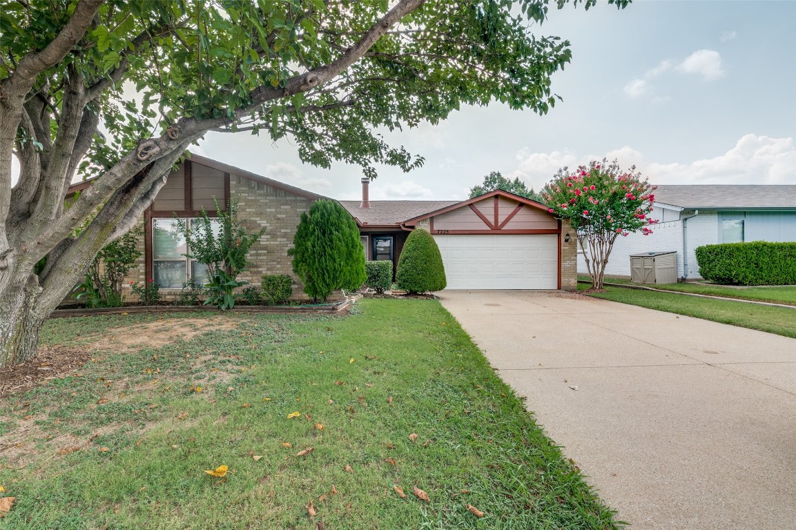 7225 W Cleburne Road Fort Worth TX 76133