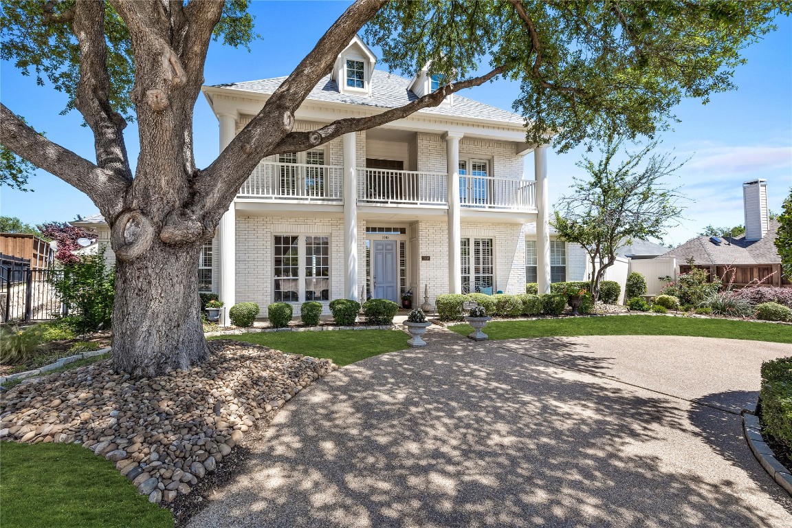 1008 Sumners Court Carrollton TX 75007