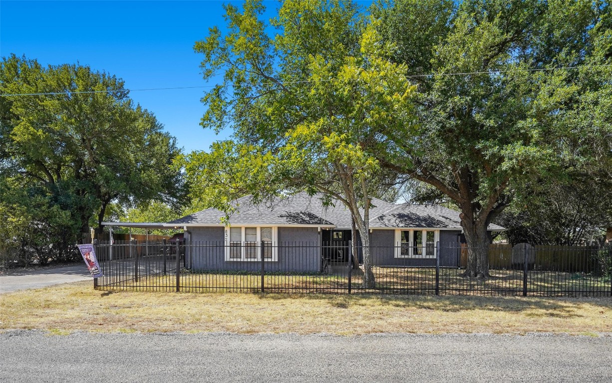 832 Castlemount Street Willow Park TX 76087