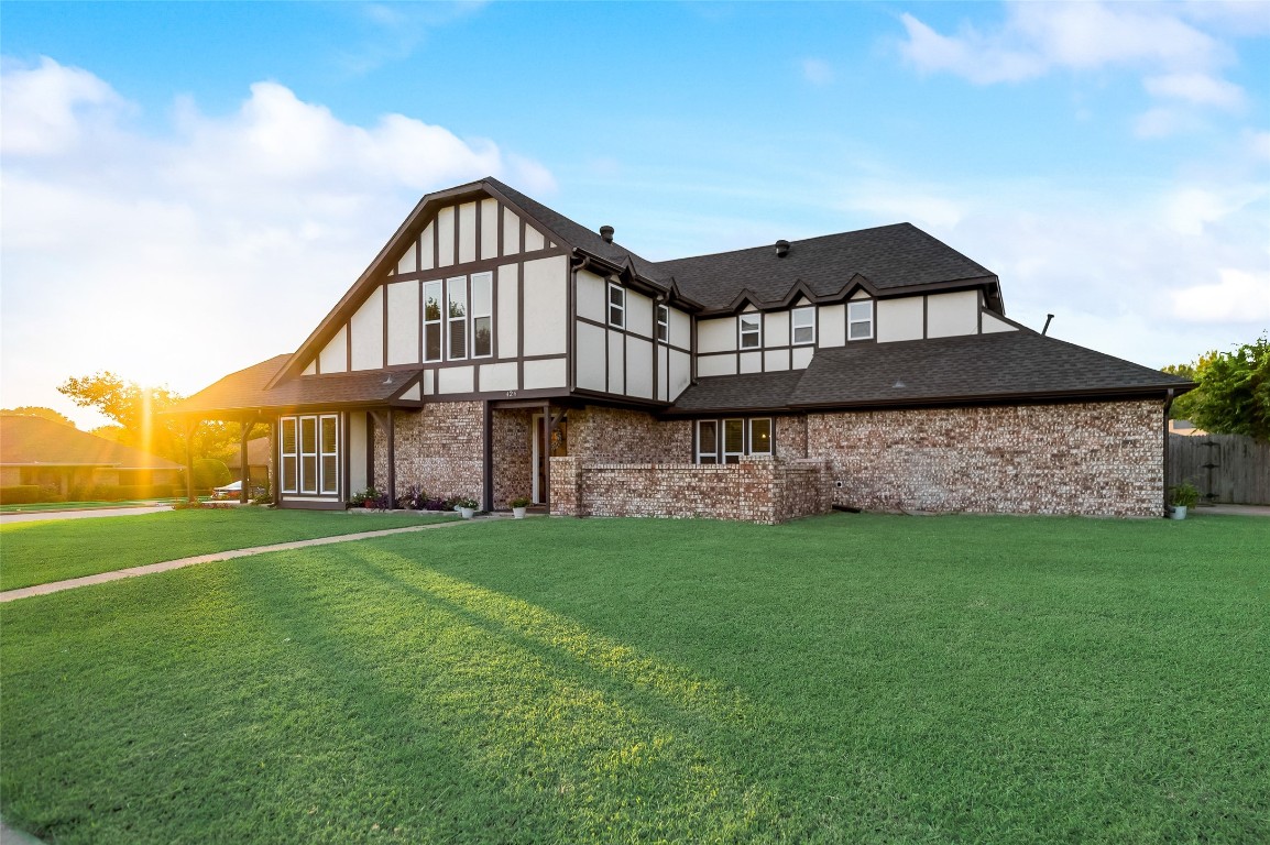 428 Rustic Ridge Drive Garland TX 75040