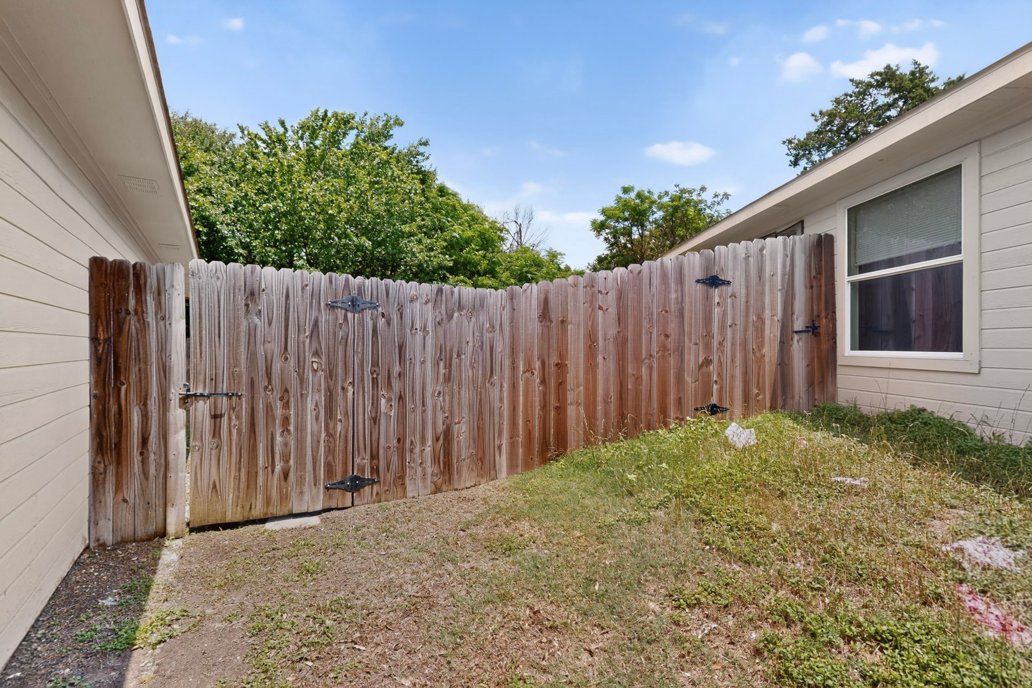 4827 Mexico Dallas TX 75236