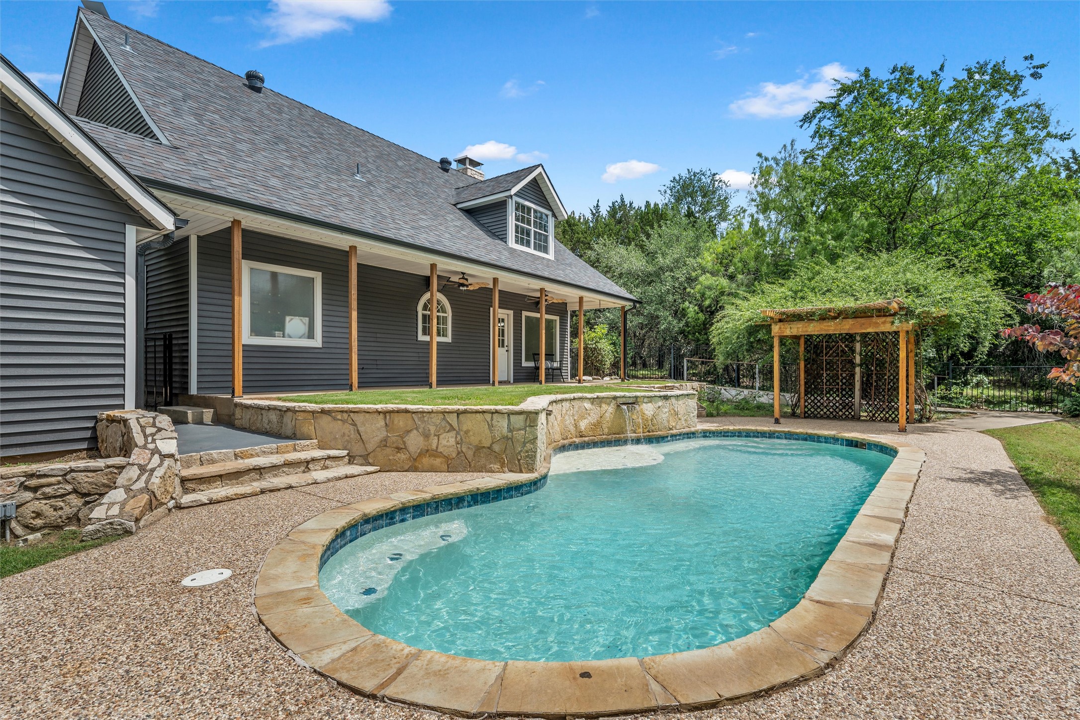 1561 Whitecrest Drive Whitney TX 76692