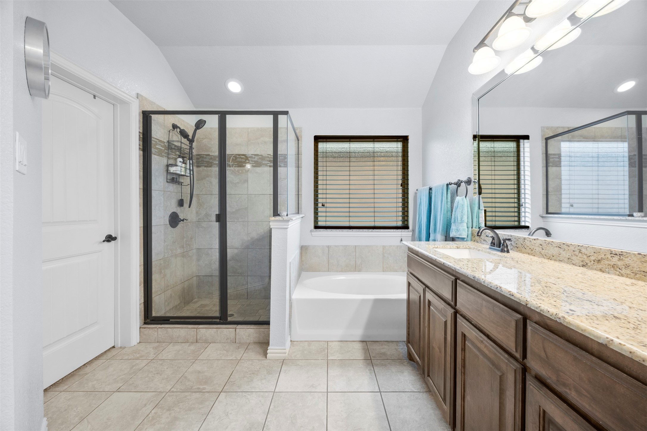 227 Chimney Rock Drive Waxahachie TX 75167