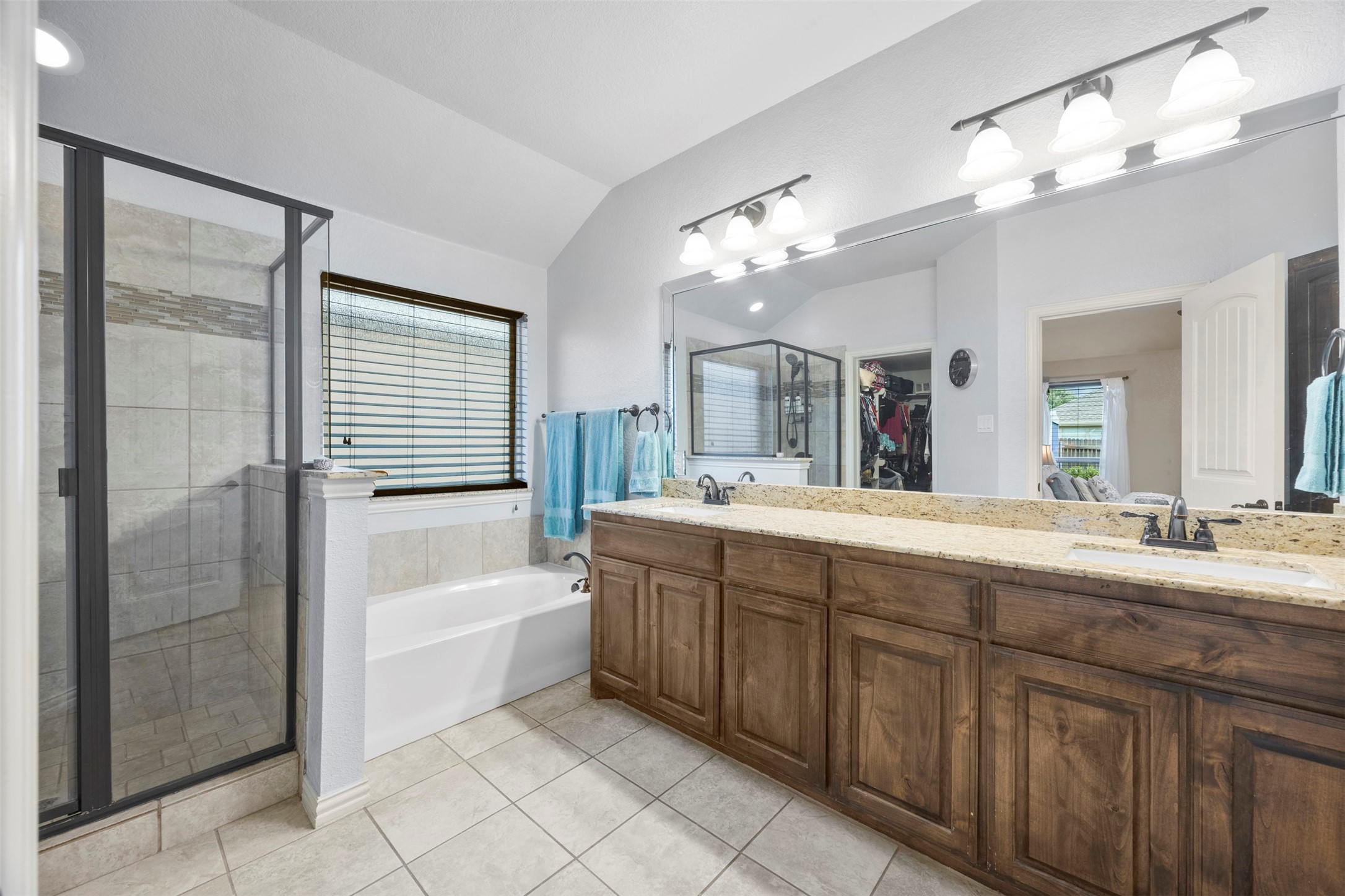 227 Chimney Rock Drive Waxahachie TX 75167
