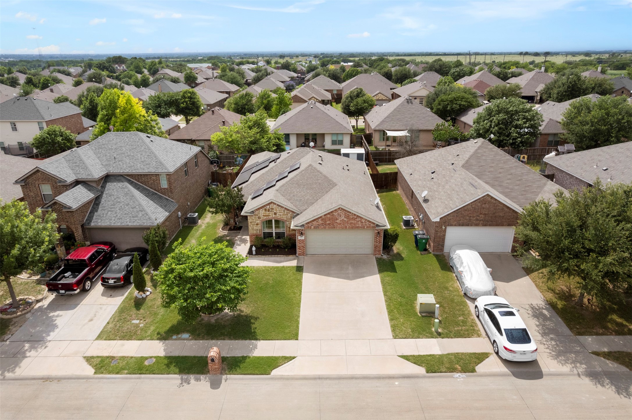 227 Chimney Rock Drive Waxahachie TX 75167