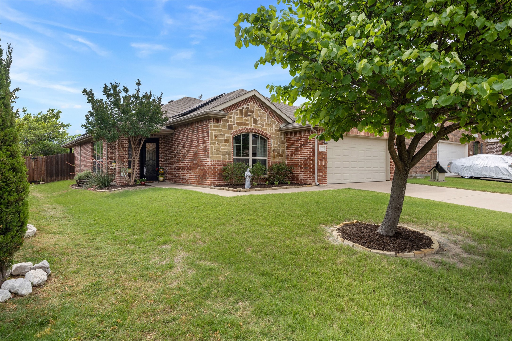 227 Chimney Rock Drive Waxahachie TX 75167