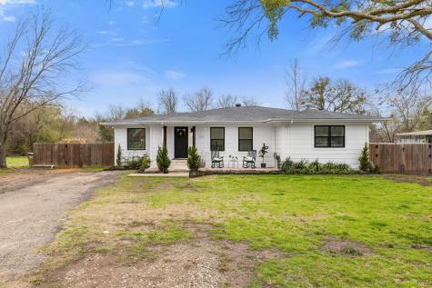 101 Olive Street Lone Oak TX 75453